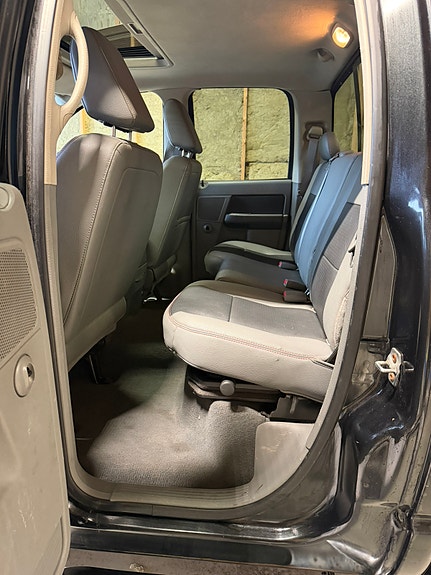 Dodge RAM 11 of 17