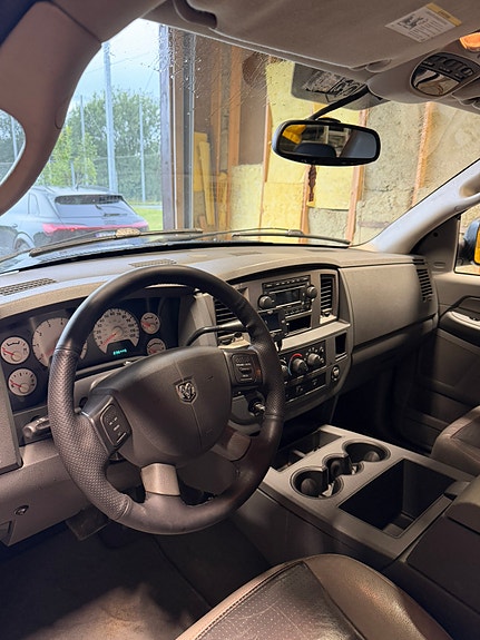 Dodge RAM 8 of 17