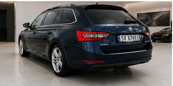 Skoda Superb 4 of 6