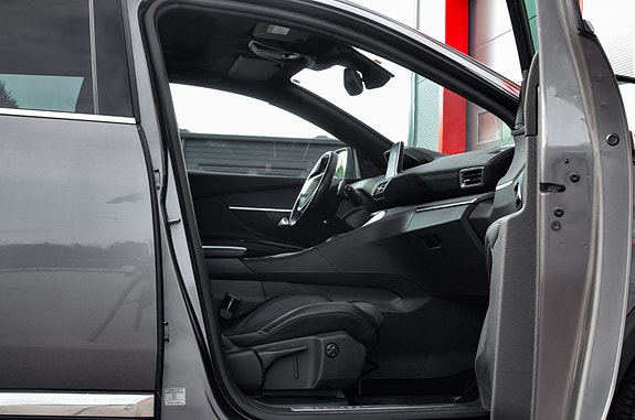 Peugeot 5008 12 of 23