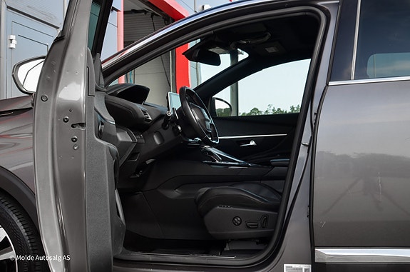 Peugeot 5008 14 of 23