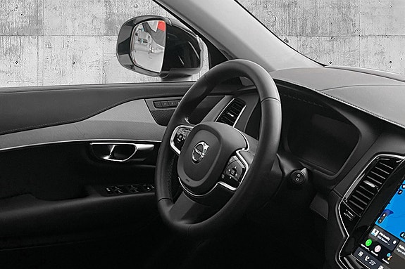 Volvo XC90 19 of 29