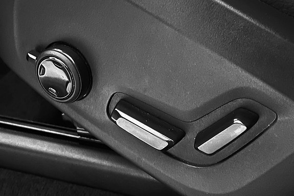 Volvo XC90 23 of 29