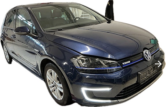 Volkswagen Golf 2 of 8