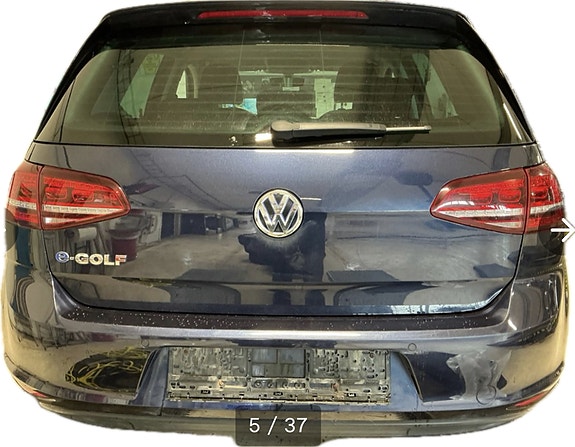 Volkswagen Golf 4 of 8