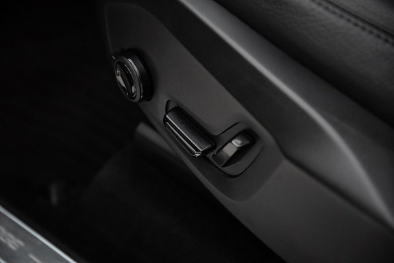 Volvo XC90 23 of 30