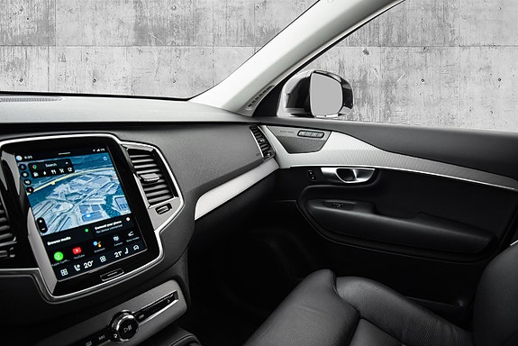 Volvo XC90 19 of 30