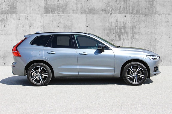 Volvo XC60 8 of 30