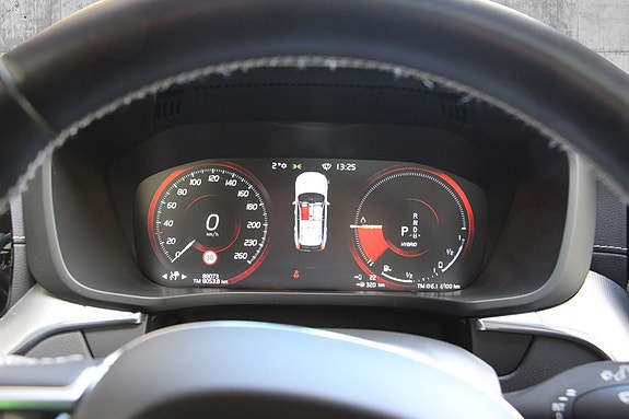 Volvo XC60 20 of 30