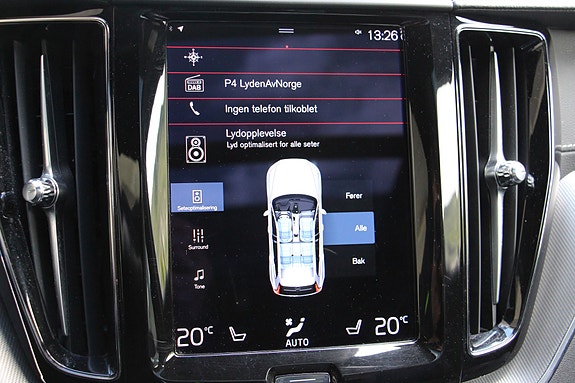 Volvo XC60 28 of 30