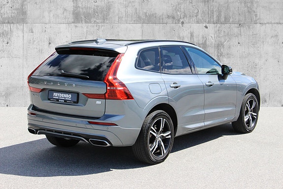 Volvo XC60 7 of 30