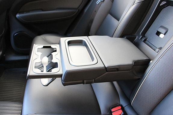 Volvo XC60 15 of 30