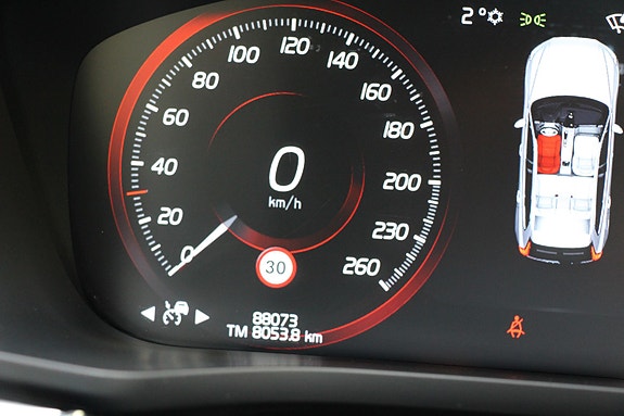 Volvo XC60 21 of 30