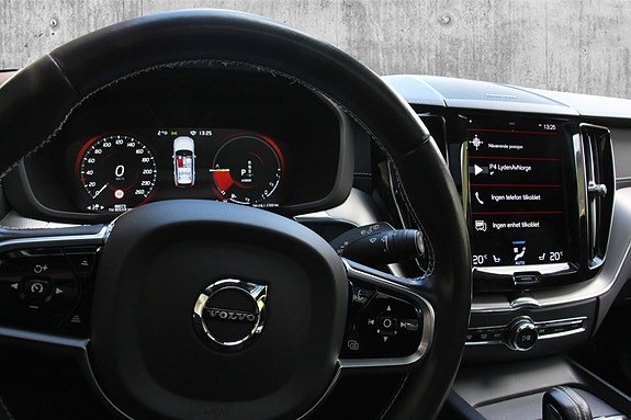 Volvo XC60 22 of 30