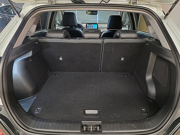 Hyundai Kona 28 of 30