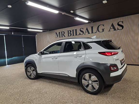 Hyundai Kona 7 of 30