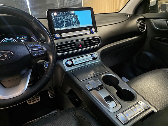 Hyundai Kona 18 of 30