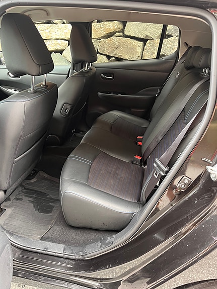 Nissan Leaf 11 of 11
