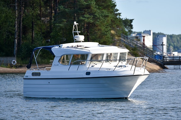 Godt kjøp! Viknes 880 med driftssikker Yanmar 4LH-STE. Èn eier. Kun 897 timer 7 of 29