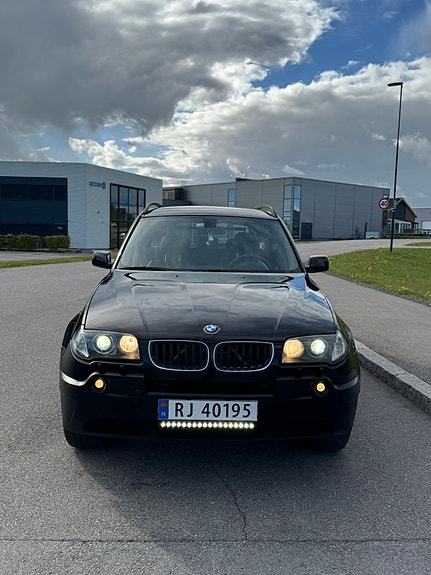 BMW X3 2 of 16