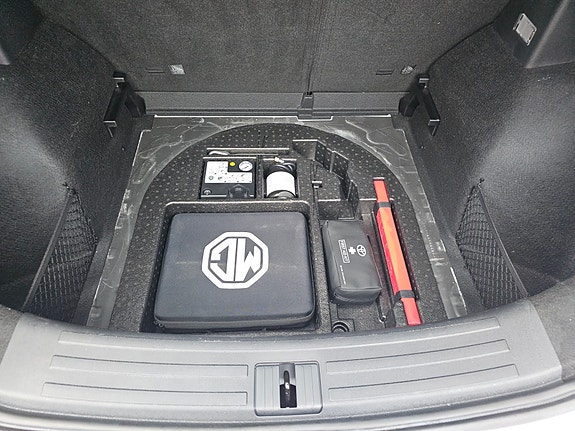 MG ZS EV 15 of 18
