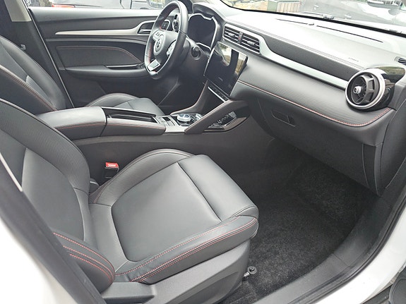 MG ZS EV 5 of 18