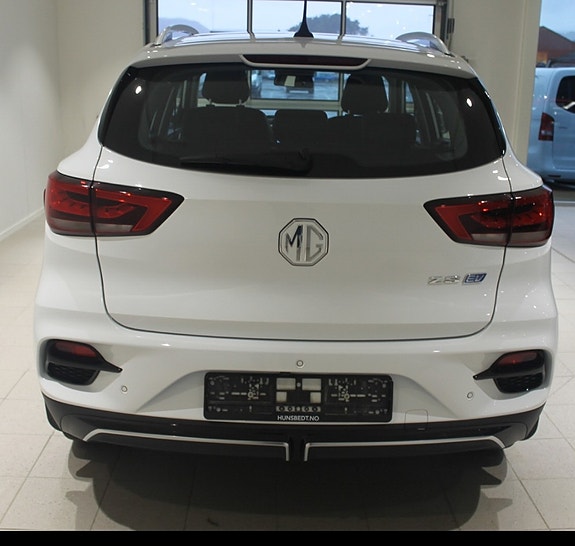 MG ZS EV 3 of 18