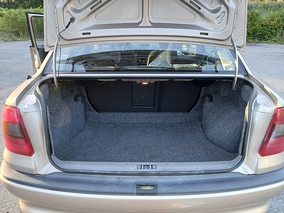 Opel Astra 18 of 30