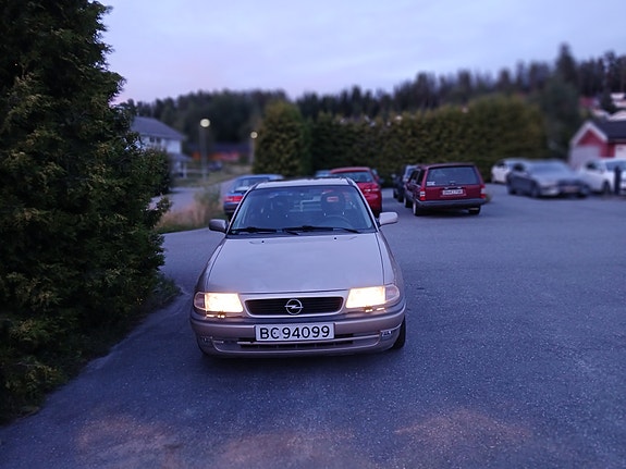 Opel Astra 26 of 30