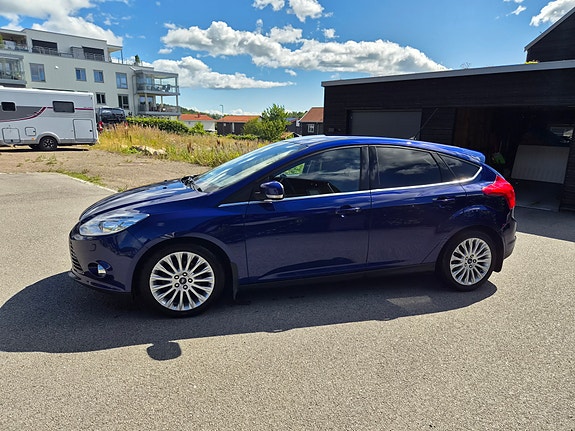 Ford Focus 7 of 16