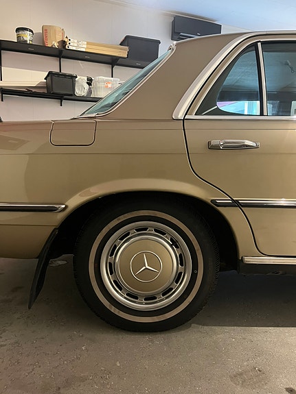 Mercedes-Benz 450 SEL 12 of 28