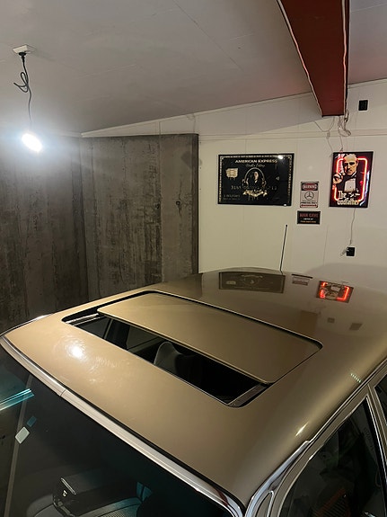 Mercedes-Benz 450 SEL 8 of 28