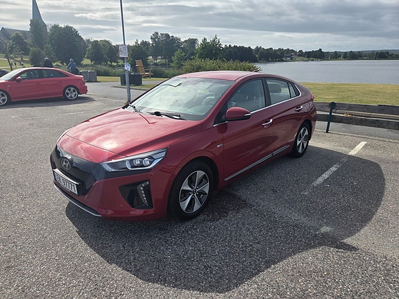 Hyundai IONIQ 4 of 19