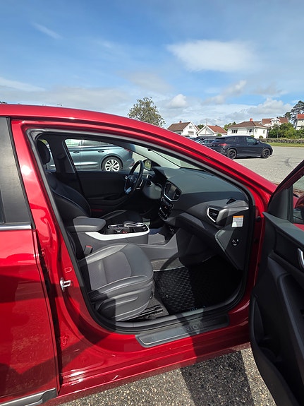 Hyundai IONIQ 9 of 19
