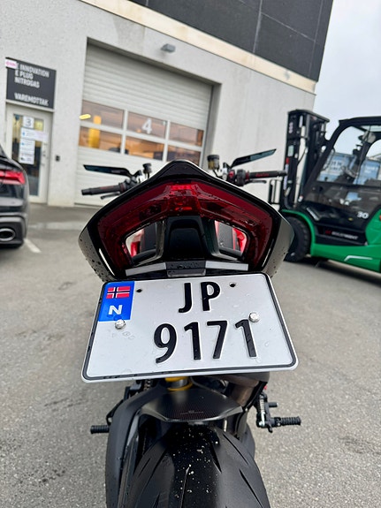 Ducati Streetfighter V4 21 of 22