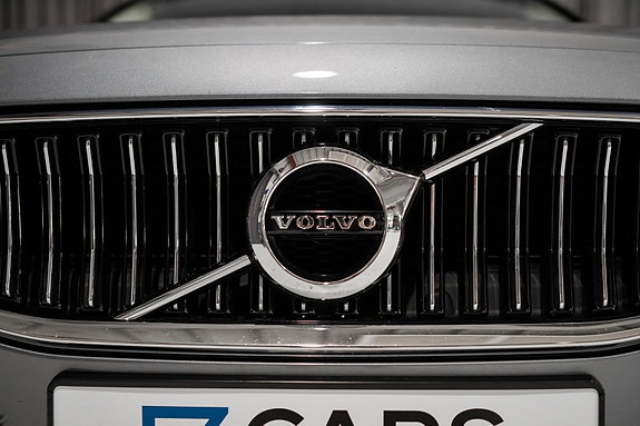 Volvo V60 8 of 30