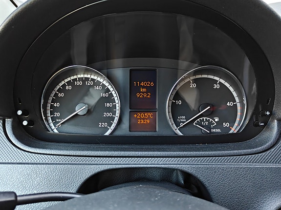 Mercedes-Benz Vito 113 15 of 30
