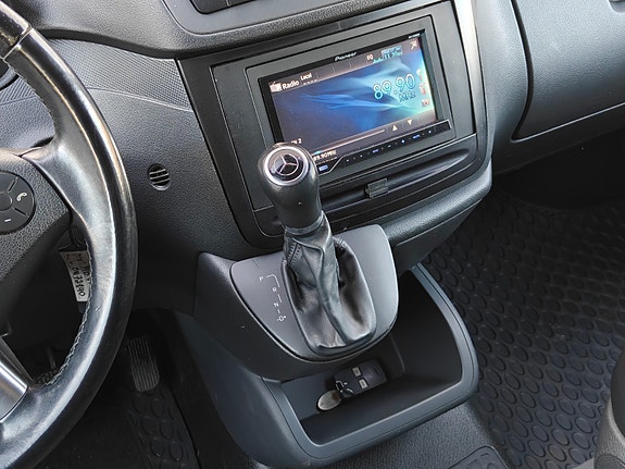 Mercedes-Benz Vito 113 17 of 30