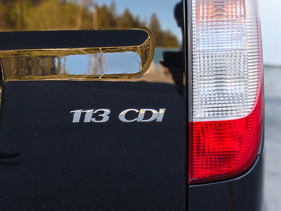 Mercedes-Benz Vito 113 8 of 30