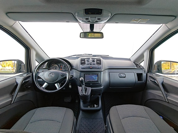 Mercedes-Benz Vito 113 16 of 30