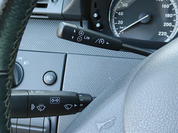 Mercedes-Benz Vito 113 13 of 30
