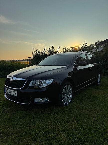 Skoda Superb 4 of 30