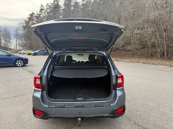 Subaru Outback 8 of 14