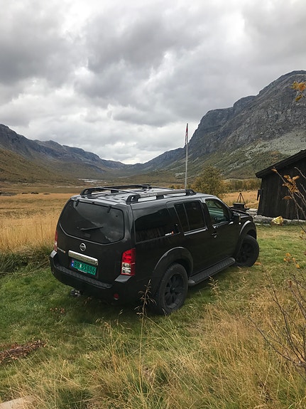 Nissan Pathfinder 6 of 13