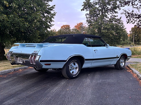 Oldsmobile 442 9 of 29