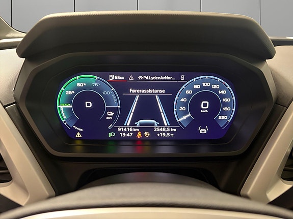 Audi Q4 e-tron 15 of 27