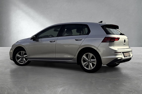 Volkswagen Golf VIII 7 of 30