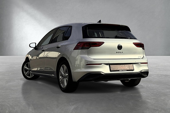 Volkswagen Golf VIII 9 of 30
