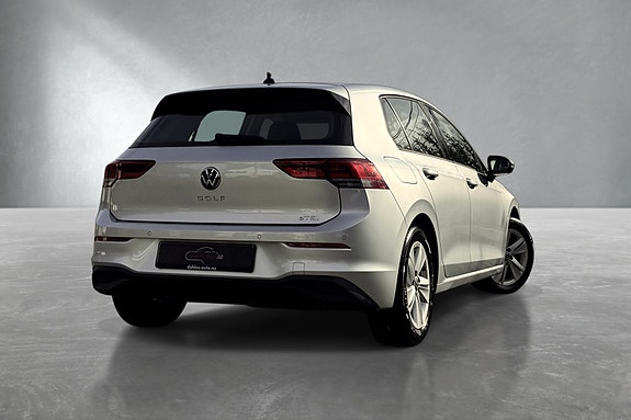 Volkswagen Golf VIII 8 of 30