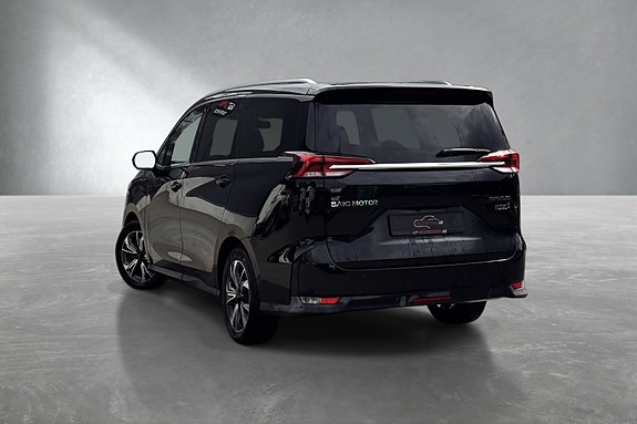 Maxus Euniq 5 7 of 30